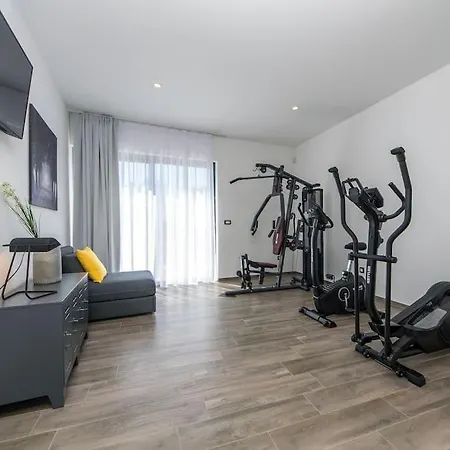 Zen, A Real Relaxing Feeling In Pula Vintijan